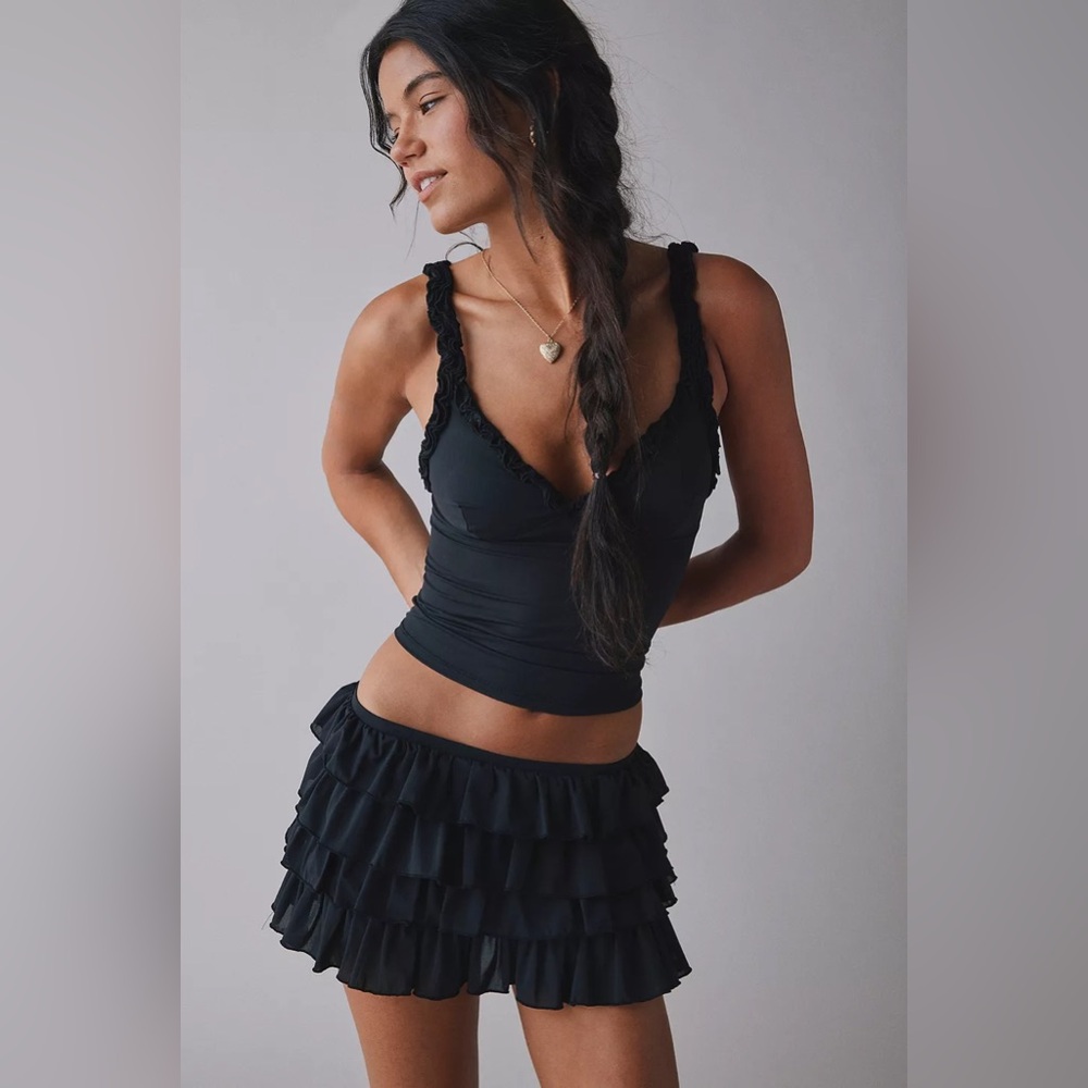 NWT Urban Outfitters Out From Under Cammy Ruffle Trim Black Micro Skort Medium